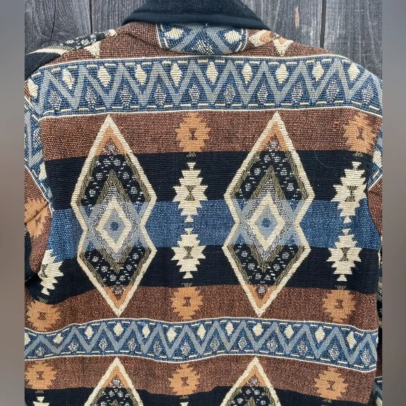 New Identity Southwest Tapestry Women’s Jacket
Size S - Picture 5 of 7